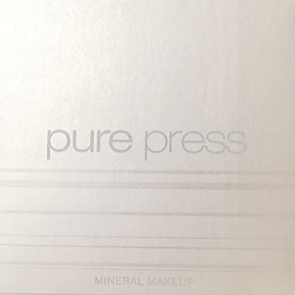 Mirabella Press Powder Foundation Press #6 - 100% Authentic - Picture 4 of 4